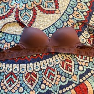 Victoria’s Secret PINK t shirt bra